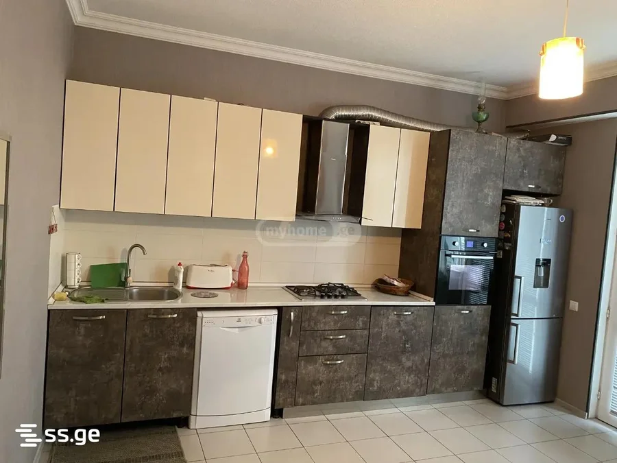 3 room Flat For Rent. Didube