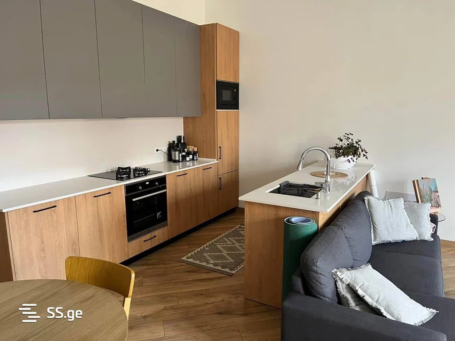 2 room Flat For Rent. Vera