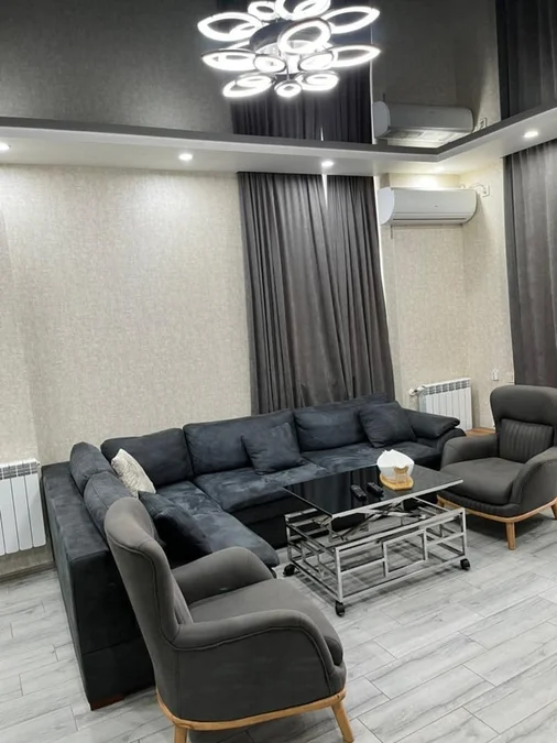 Настоящий дворец: 3 комнаты, 70,0 м²