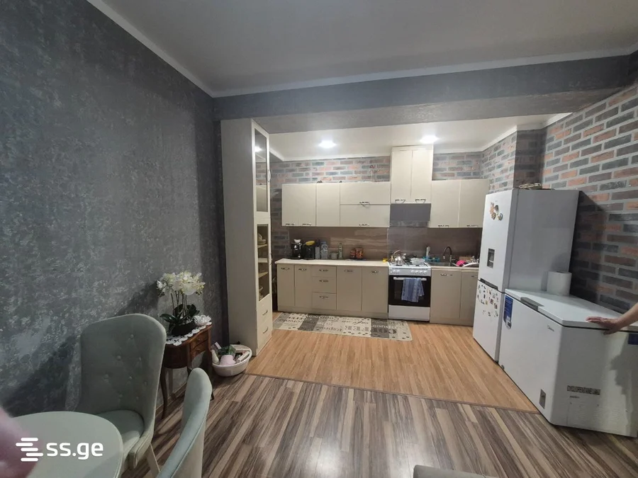3 room Flat For Sale. Didi digomi