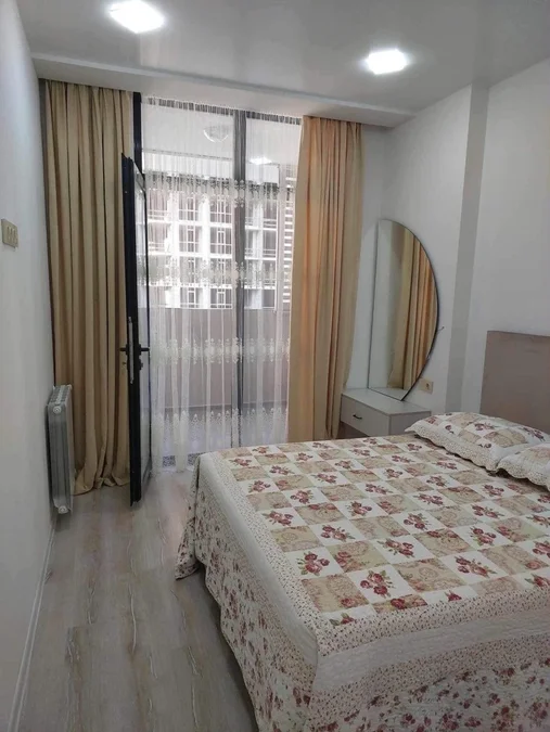 1+1 на Sunrise Residence проспект Жиули Шартава 32 Khimshiashvili District