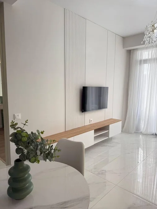 Арчи Исани: 2-комнатная, 60.0 м²
