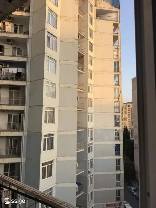 3-комнатная квартира в Тбилиси