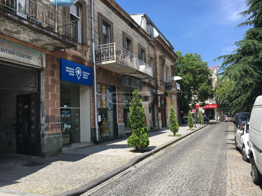 Commercial space For Rent