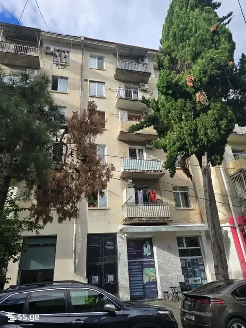 2-комнатная квартира в Тбилиси