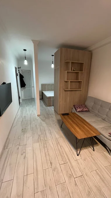 Квартира на пересечении Шартава — Багратиони, $300
