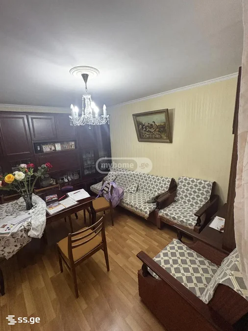3 room Flat For Sale. Chugureti