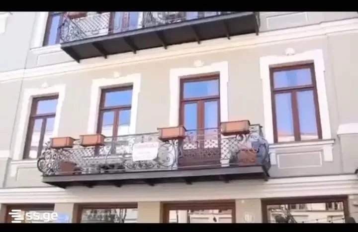 4-комнатная квартира Продаётся. Чугурети