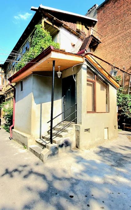 Tbilisi Love Nest - Туристический центр города