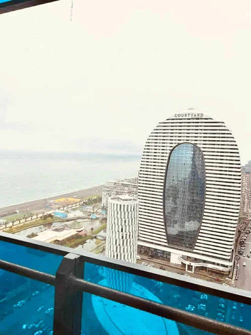 Студия в ORBI City D1 у моря, посуточно