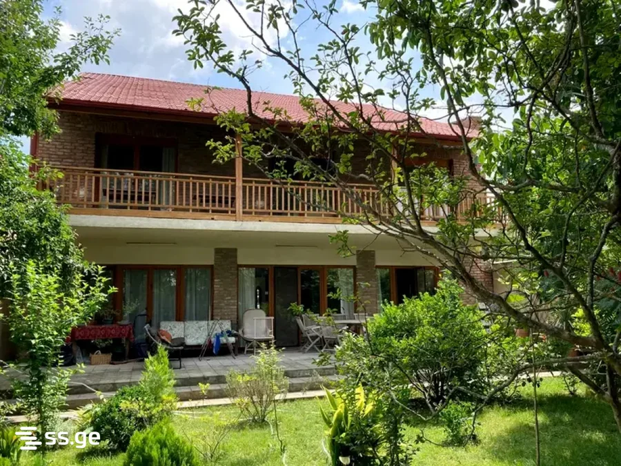 5 room Private House For Sale. Digomi