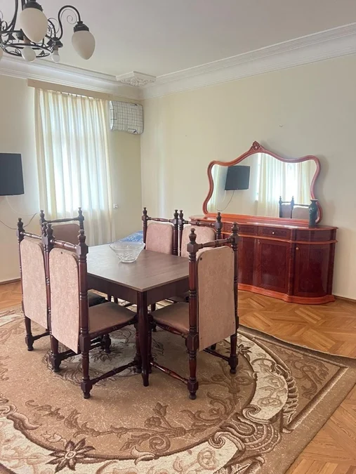 Ул. Шота Руставели, 41: 4-комнатная, 135,0 м²