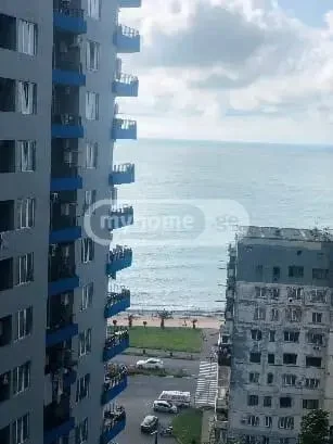 3-комнатная квартира в Химшиашвилиском районе
