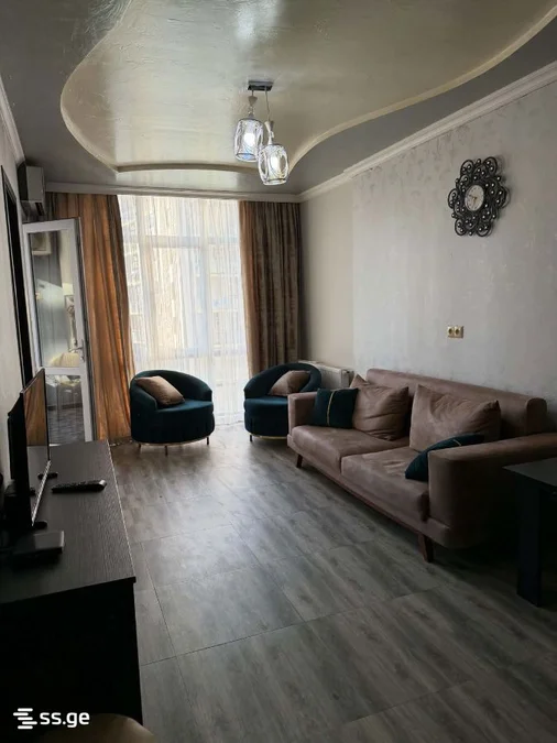 1+1 на Sherif Khimshiashvili St 8ა Khimshiashvili District