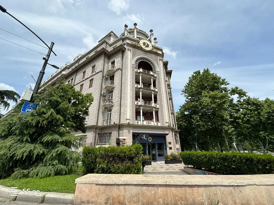 2-комнатная квартира в Тбилиси