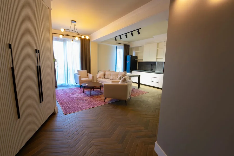 2комнатная квартира в Мтацминда
