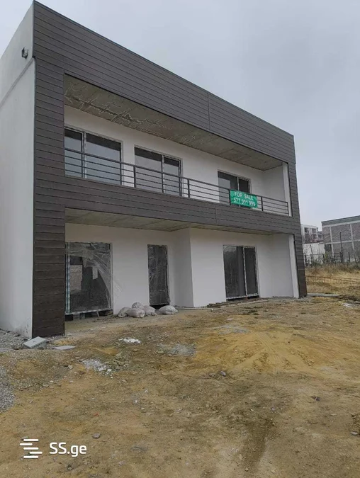 6 room Private House For Sale. Lisi lake