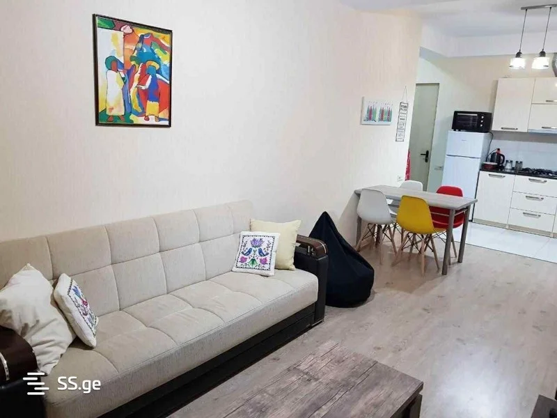 Улица Мераба Костава: 3-комнатная, 70,0 м²