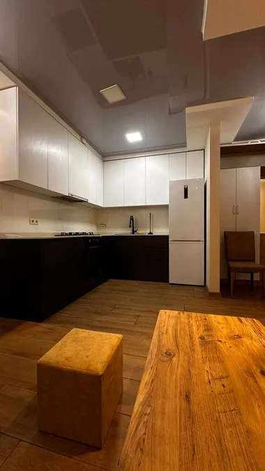Квартира, Багратиони 198, 1+1, $600