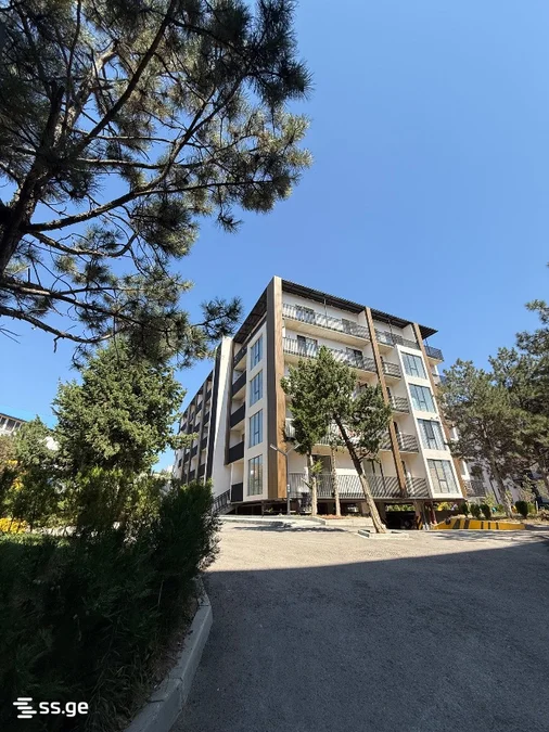 Коммерческое помещение на улица Фермцерта Lisi lake