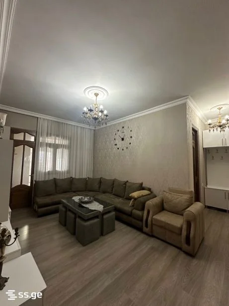 5-комнатная квартира