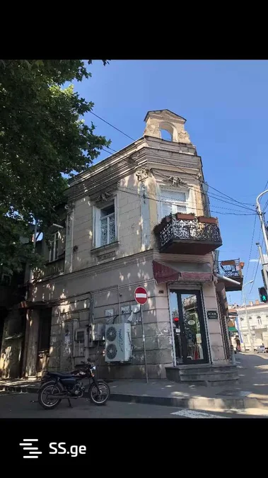 3-комнатная квартира в Тбилиси