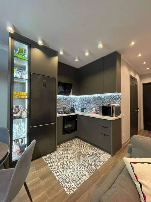 1+1 в Al Mare с видом на море, $700