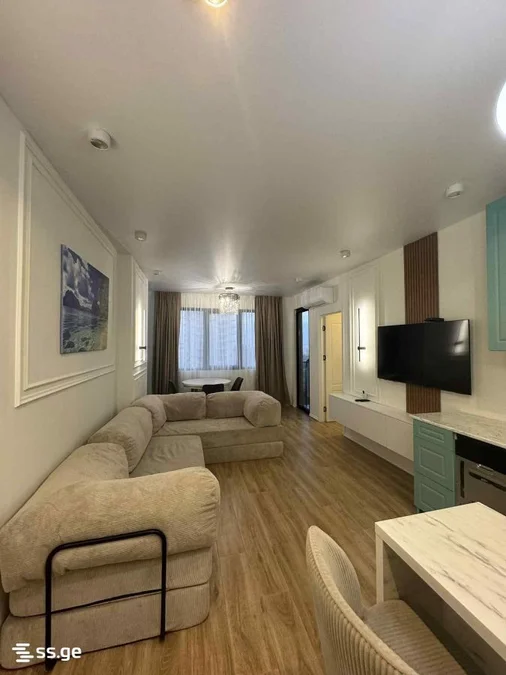 Коммерческое помещение на NBG Beach Panorama Ангис 2-й переулок 10 Airport District