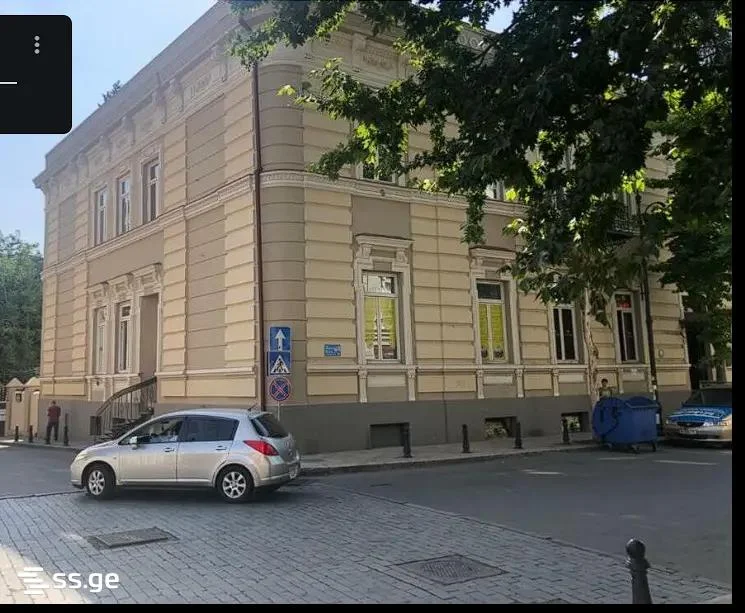 4-комнатная квартира Продаётся. Чугурети