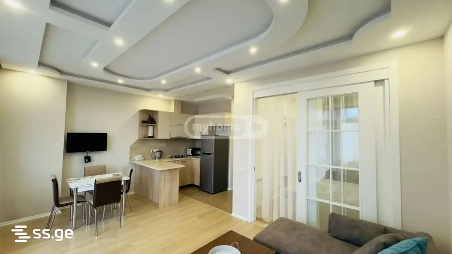 Коммерческое помещение на Bagrationi Residence Batumi Bagrationis Shes. 20 Bagrationi District