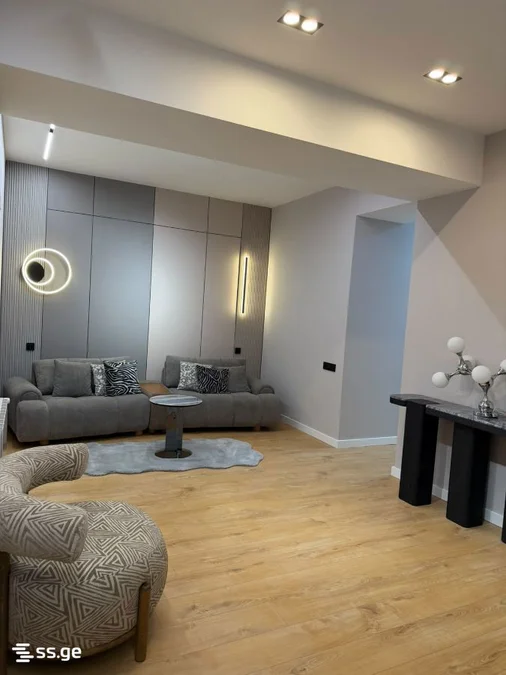 4 room Flat For Sale. Saburtalo