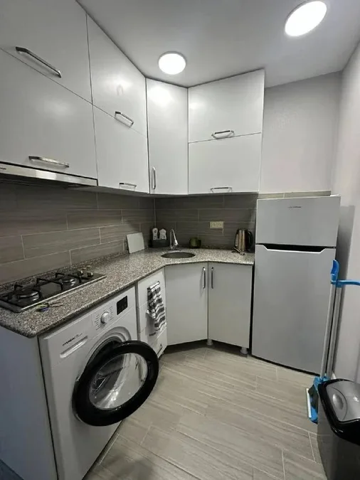 2 спальни, $700