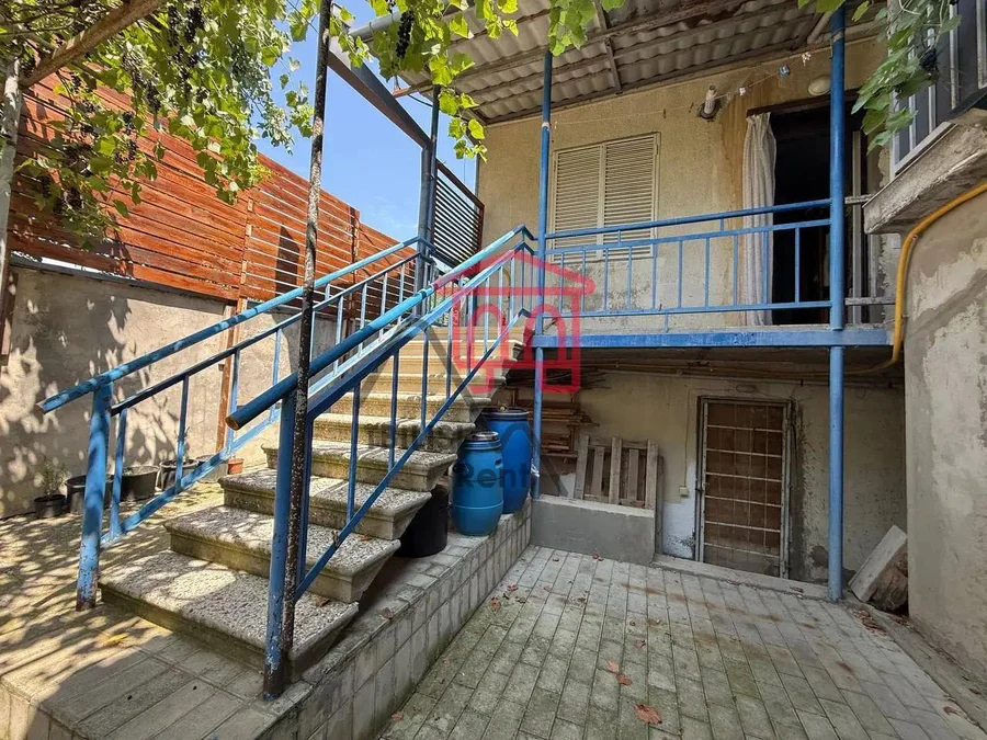 Дом 4 комнаты, 491 м², $900