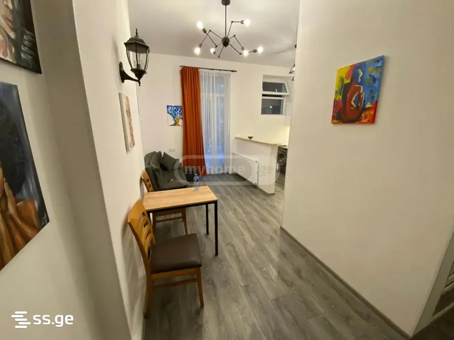 2 room Flat For Rent. Vake