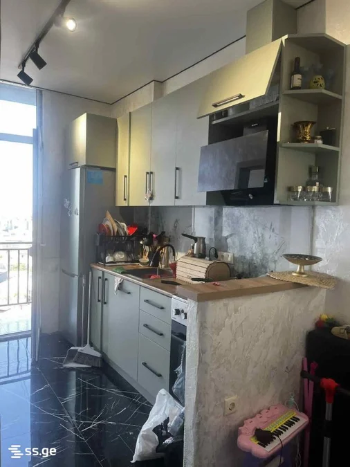 1+1 на Багратиони ул. 27 Bagrationi District