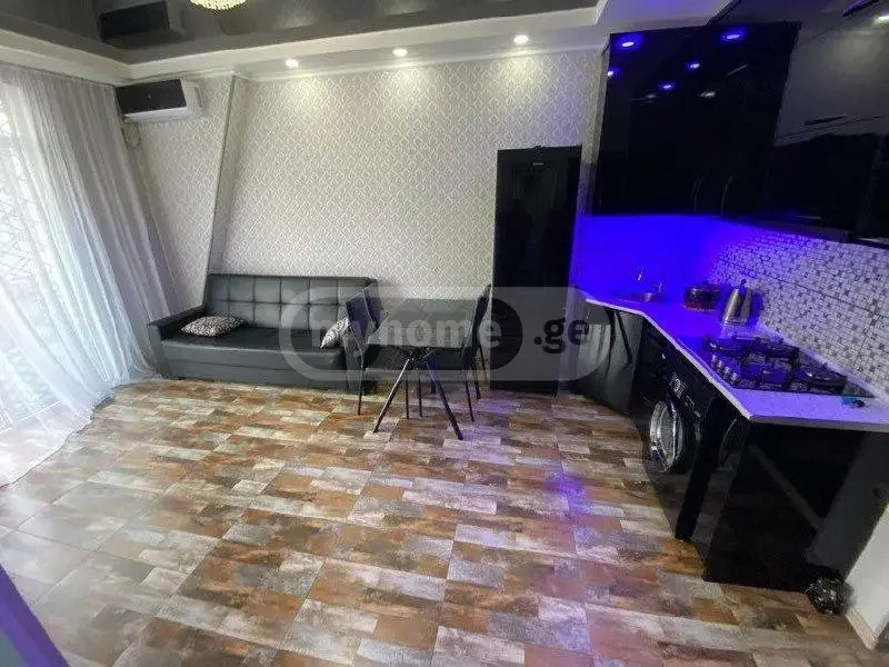 2 комнаты в районе Руставели