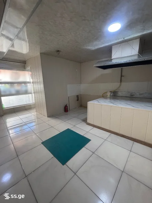 Коммерческое помещение 46 кв.м на улице Ташкент, $500