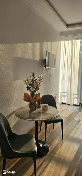 Коммерческое помещение на улица Цотне Дадиани 47 Nadzaladevi
