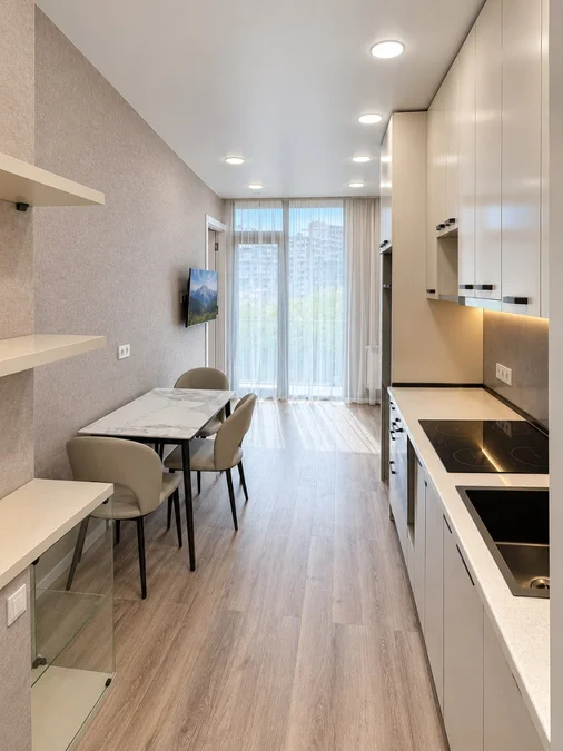 1-bedroom с новым ремонтом в GWG