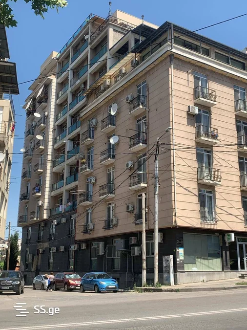 3-комнатная квартира в Тбилиси
