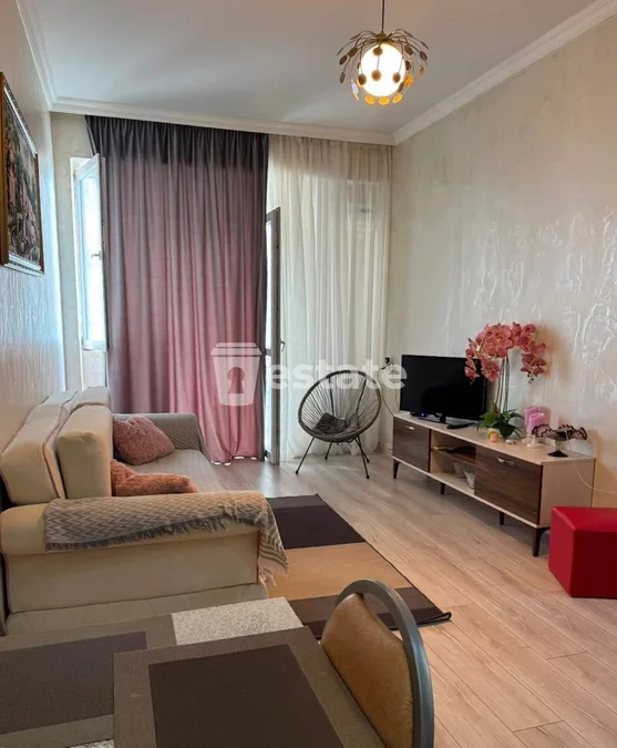 Комфортную 1+1 в центре