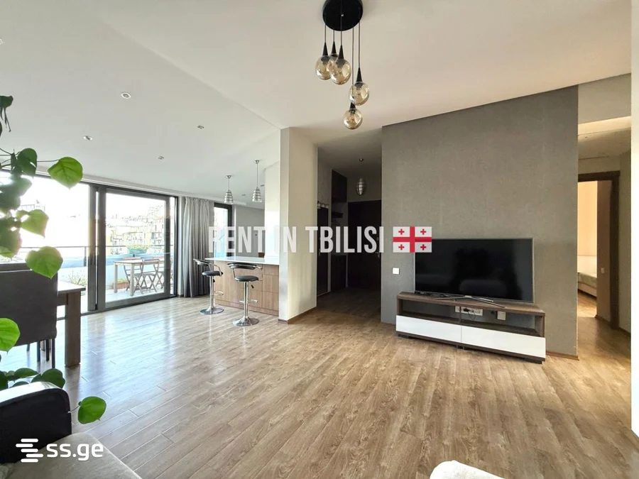 4 room Flat For Rent. Vake
