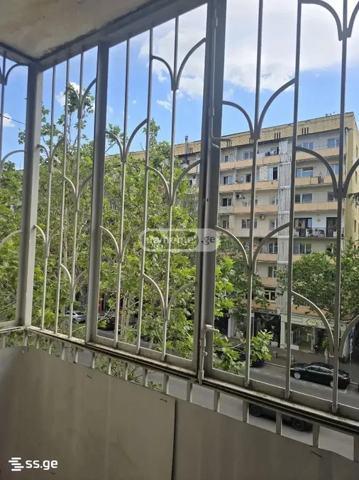 3-комнатная квартира в Тбилиси