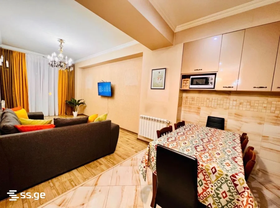3 room Flat Daily rent. Vake