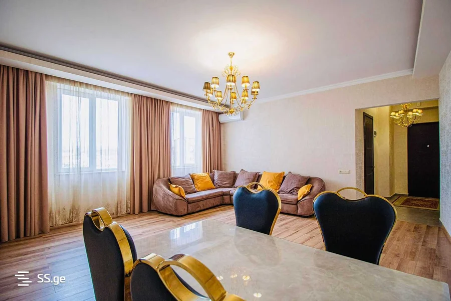 3 room Flat For Sale. Vera
