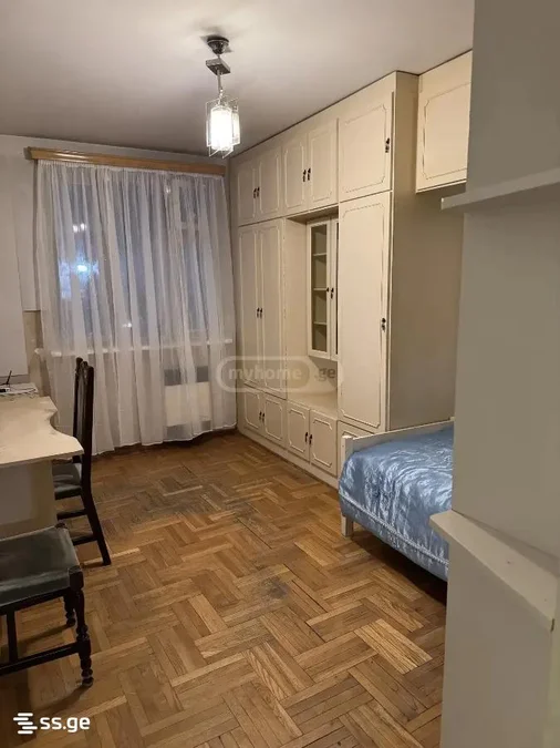 3-комнатная квартира в Тбилиси