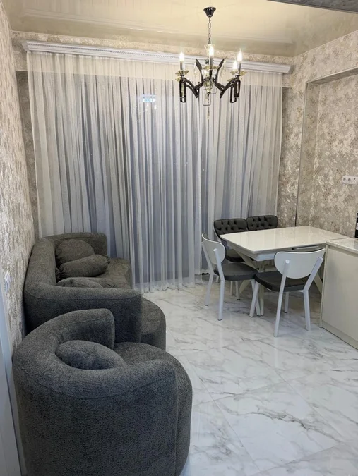 Блокс Белиашвили: 3-комнатная, 72.0 м²