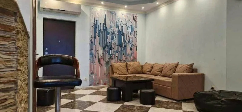 Квартиру 2+1 по улице Горгиладзе,96