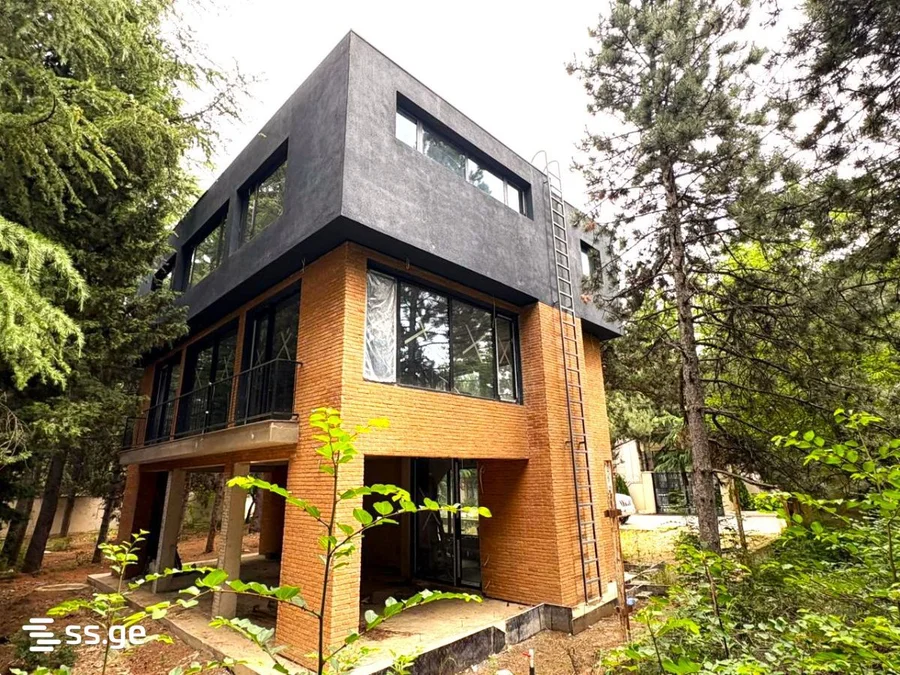 6 room Summer Cottage For Sale. Bagebi