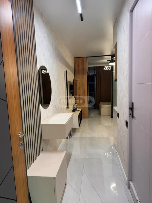 1+1 на Black Sea Towers проспект Жиули Шартава 16 ხიმშიაშვილის უბანი